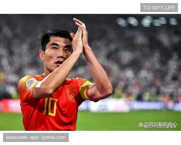 郑智引领中国足球精神传承与战术革新推动新时代绿茵梦想 郑智引领中国足球精神传承与战术革新推动新时代绿茵梦想