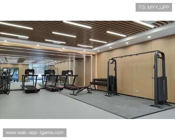 坚持科学健身塑造强健体魄打造健康自信人生新篇章