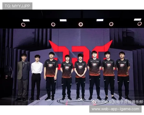 深入探讨JDG战队在比赛中的配合表现与数据分析解读 深入探讨JDG战队在比赛中的配合表现与数据分析解读