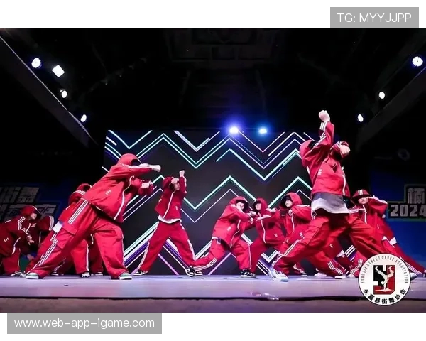 深圳街舞队荣登街舞节奏排行榜第9名展现实力与风采 深圳街舞队荣登街舞节奏排行榜第9名展现实力与风采