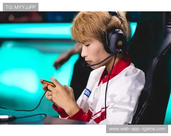 热议王者荣耀FPX战队如何在快速变革中重塑辉煌与未来 热议王者荣耀FPX战队如何在快速变革中重塑辉煌与未来