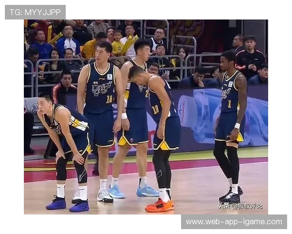 广东队与北控队精彩对决回顾分析赛场亮点与球员表现全景呈现